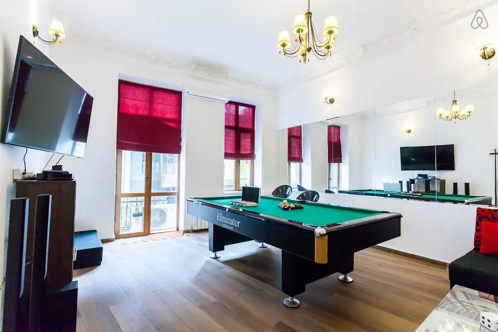The Castle Of Piata Romana Hostel Bucharest
